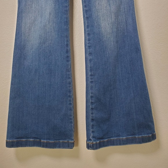 Spanx Flare Jeans Medium Wash High Rise Pull On Compression Denim Size Large - Picture 7 of 13
